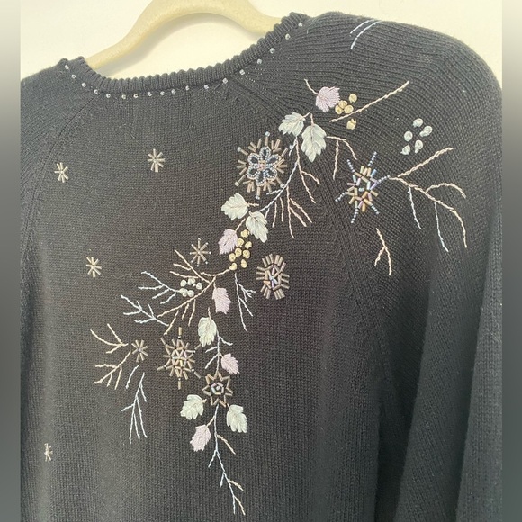 Stitches in Time Sweater Medium Black Embroidered Embellished Floral Cardigan - Picture 6 of 15